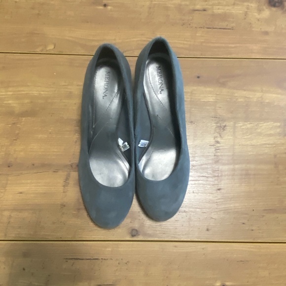 Merona Gray Wedges - Picture 3 of 7